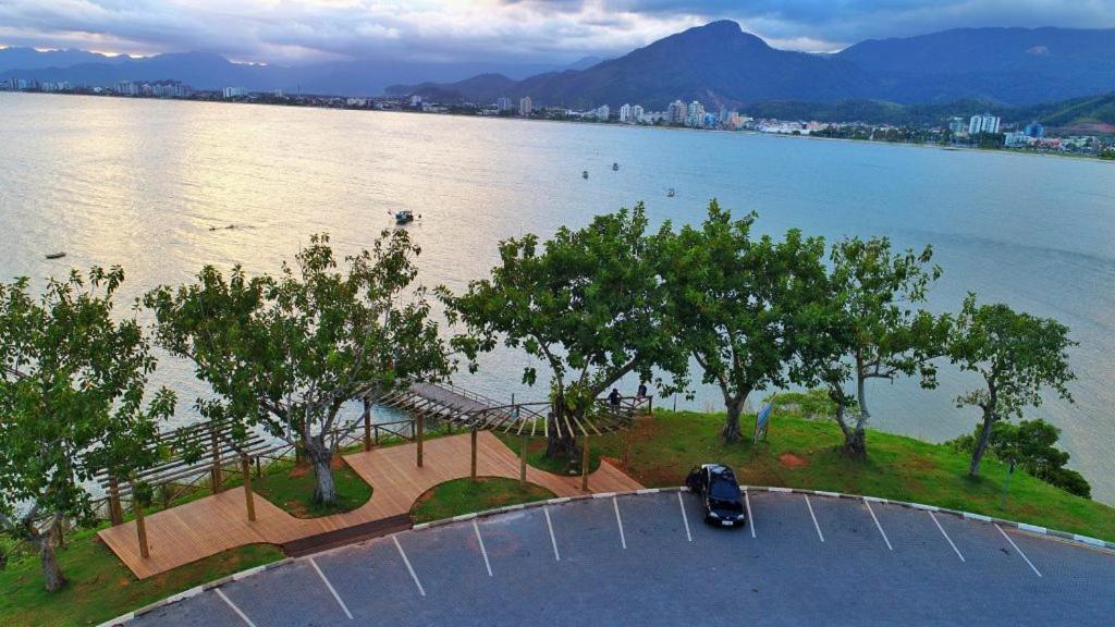 Apto Lindo E Aconchegante Com Piscina 202a Caraguatatuba